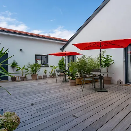 招待所 Le Patio D'oscar 3*